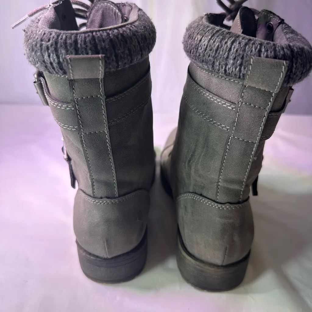 Stylish Gray Combat Boots for Women Size 6.5 - Image 9