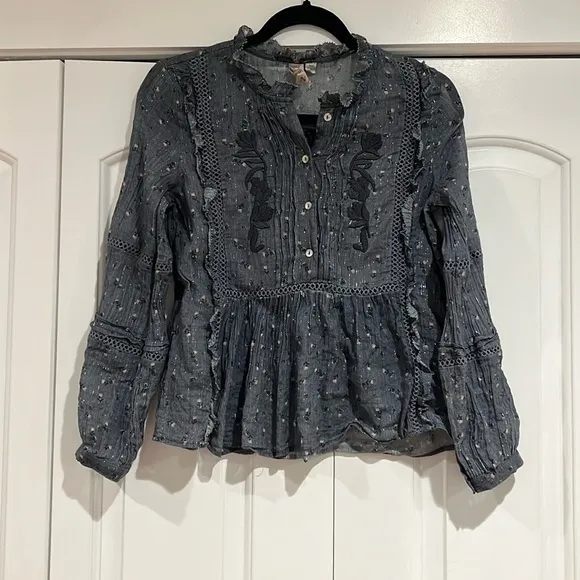 Anthropologie Dolan Lauren Embroidered Edwardian Blouse‎ Blue Gray  Boho xs - Image 2