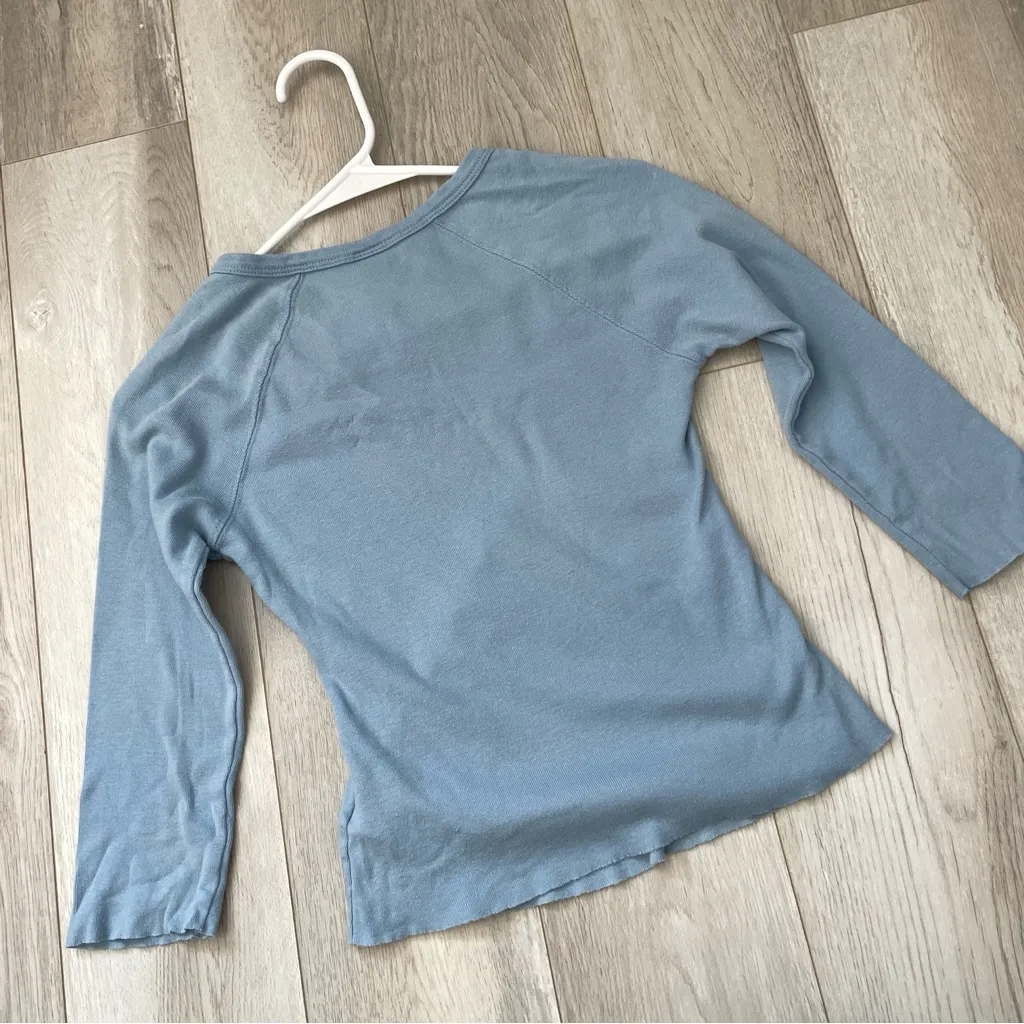 Guess Y2K Top v neck glad to be back star graphic womens Blue (small) vintage - Image 4