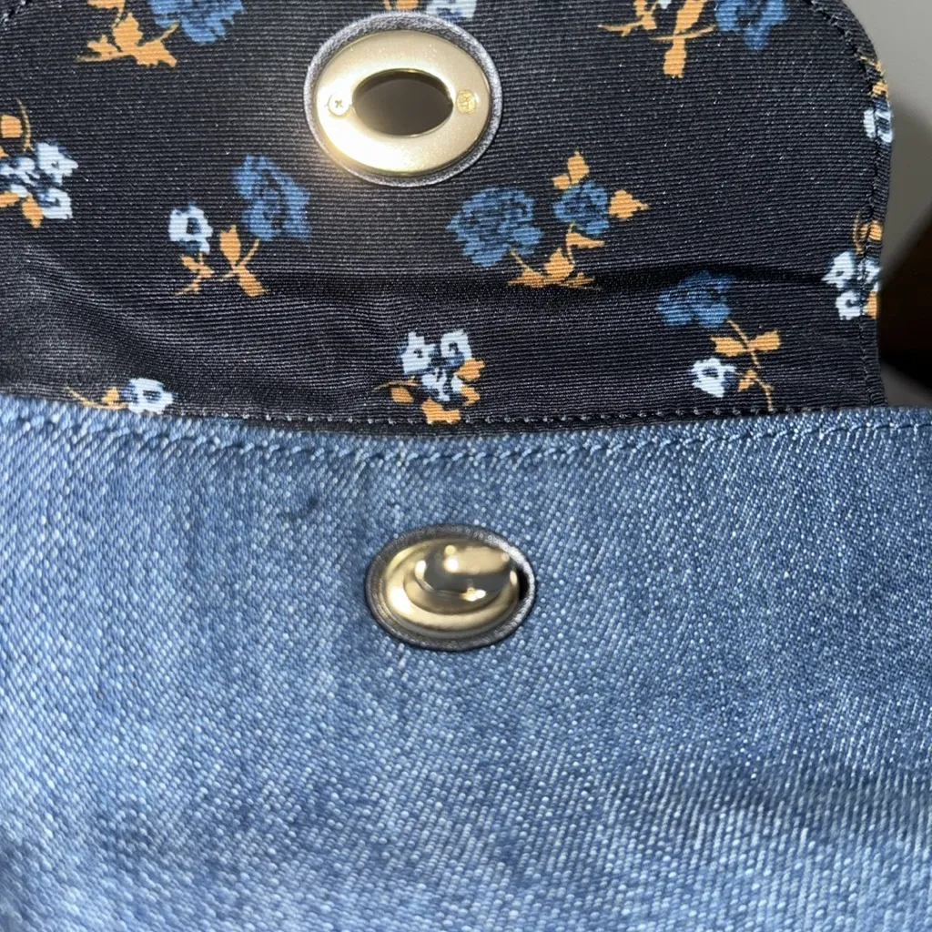 Coach Two-Tone Black and Blue Backpack - Like New - Image 4