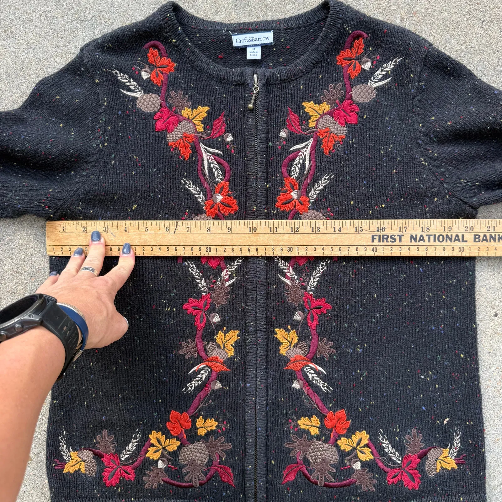Vintage 90s Croft and Barrow Moody Fall Leaves Floral Cardigan Sweater MEDIUM Black - Image 7