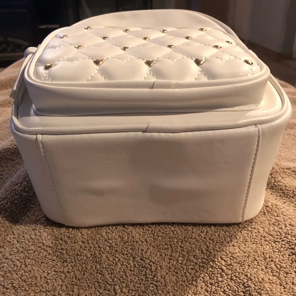 Under One Sky small backpack. New. White - Image 2