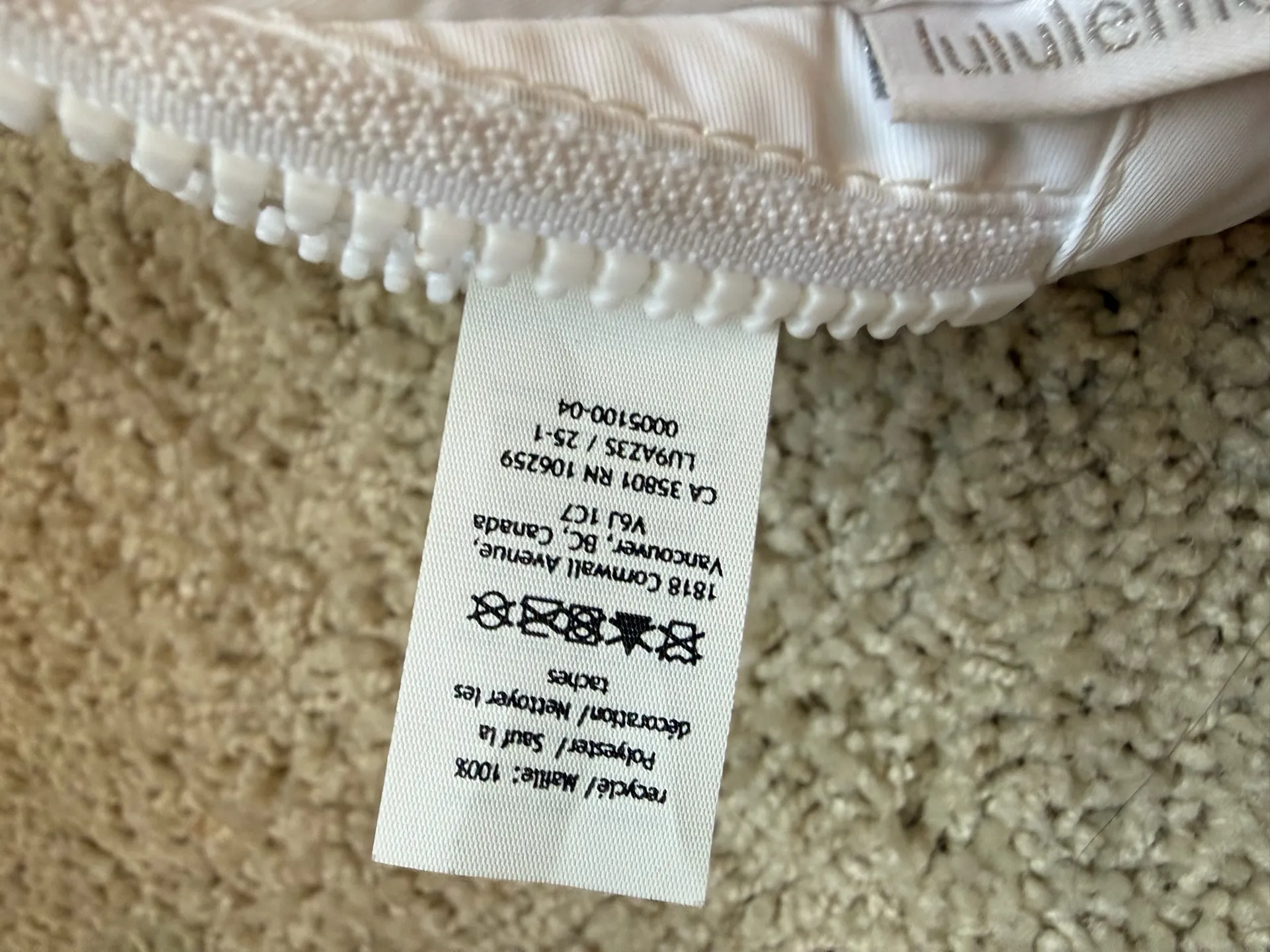 White Belt Bag Lululemon Everywhere 1L - Image 7