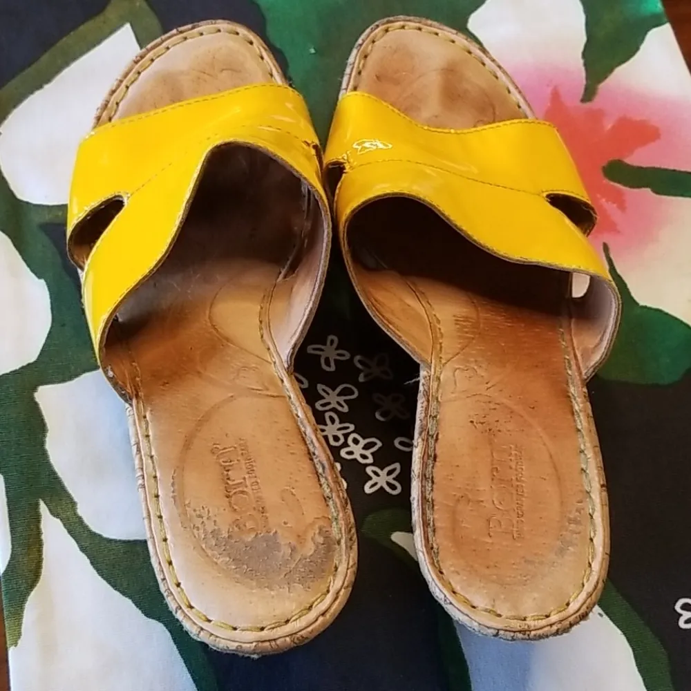 💕BORN💕 Cork Platform Wedge Sandal Patent Leather Size 10 - Image 3