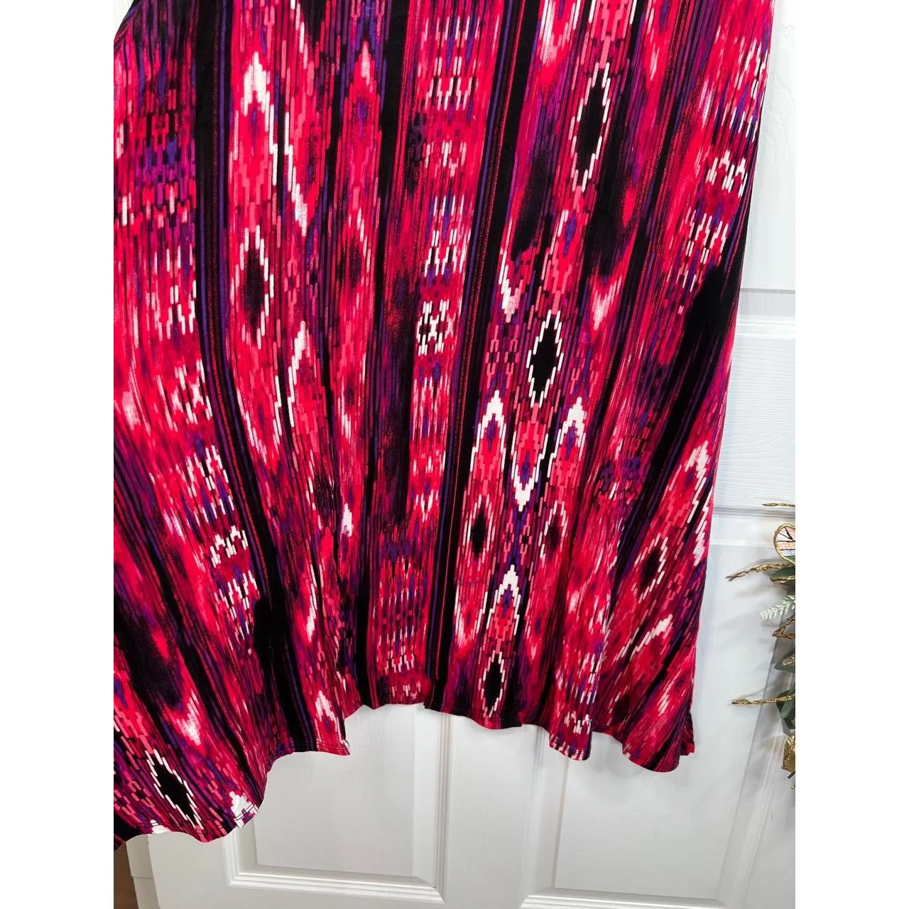 Chelsea & Theodore Boho Maxi Skirt Womens Size M Pink Multi Ikat Boho Tribal Black Size M - Image 4