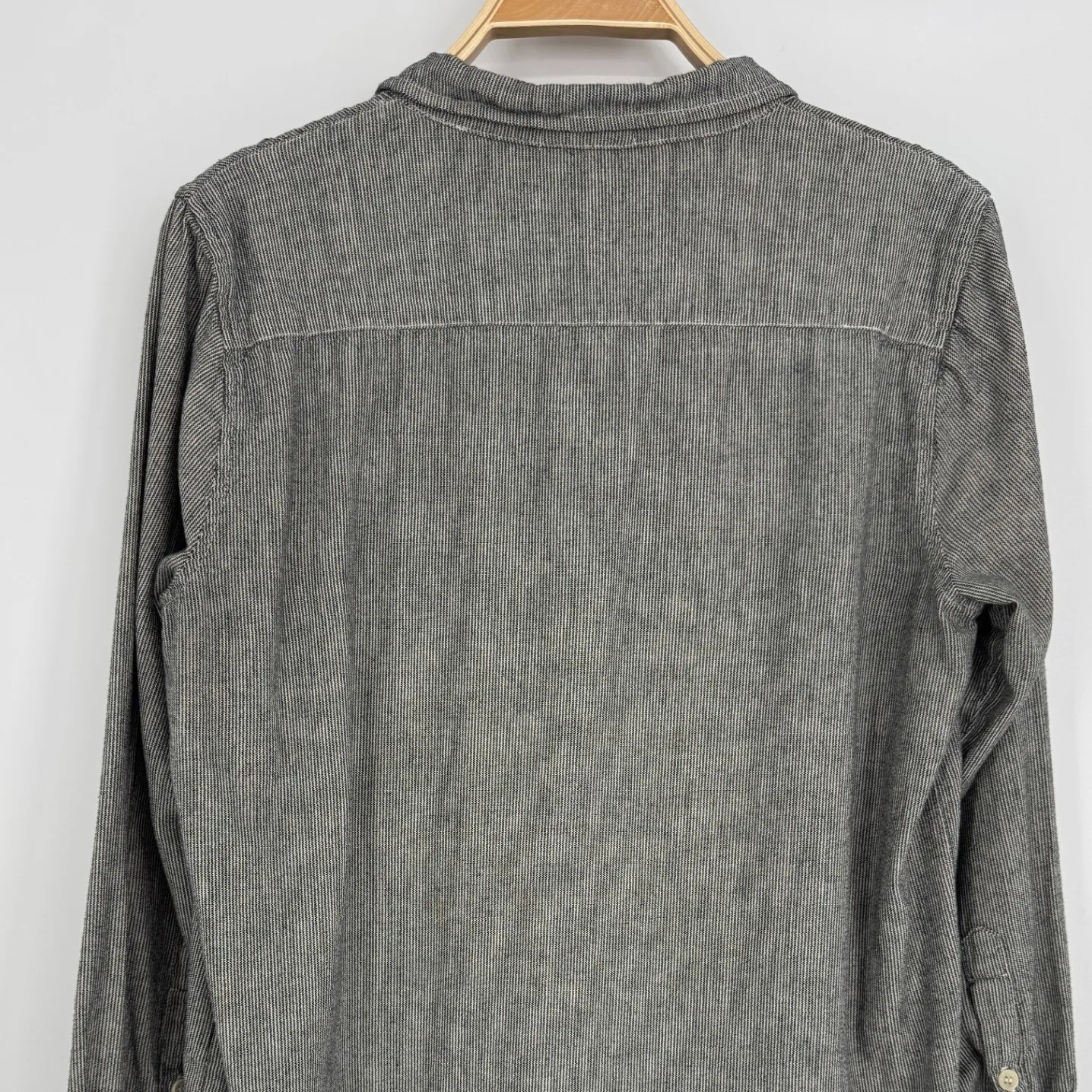 CP Shades Button Front Tunic Shirt Size Medium Gray Stripe 100% Cotton Casual - Image 6