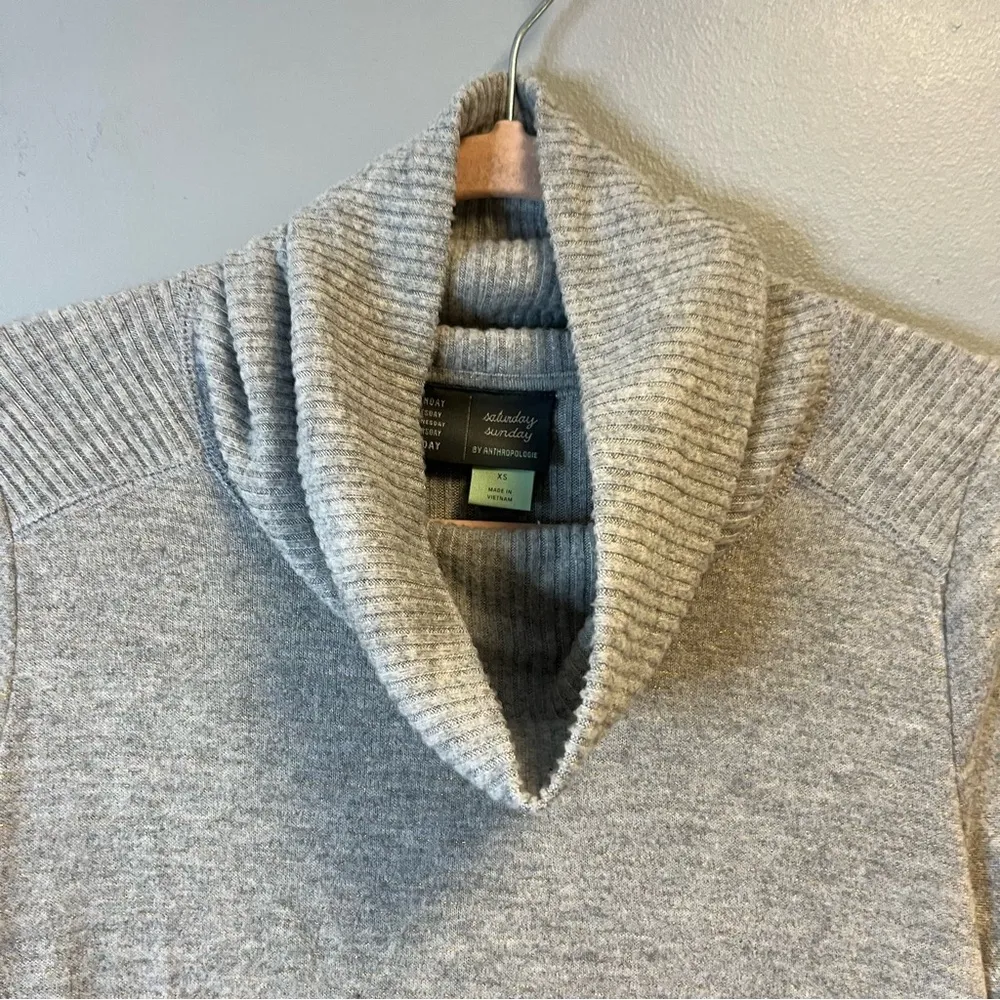 Anthropologie Saturday/Sunday Knit Gray w/Gold Sparkly Stripe Cowl Neck XS EUC - Image 4