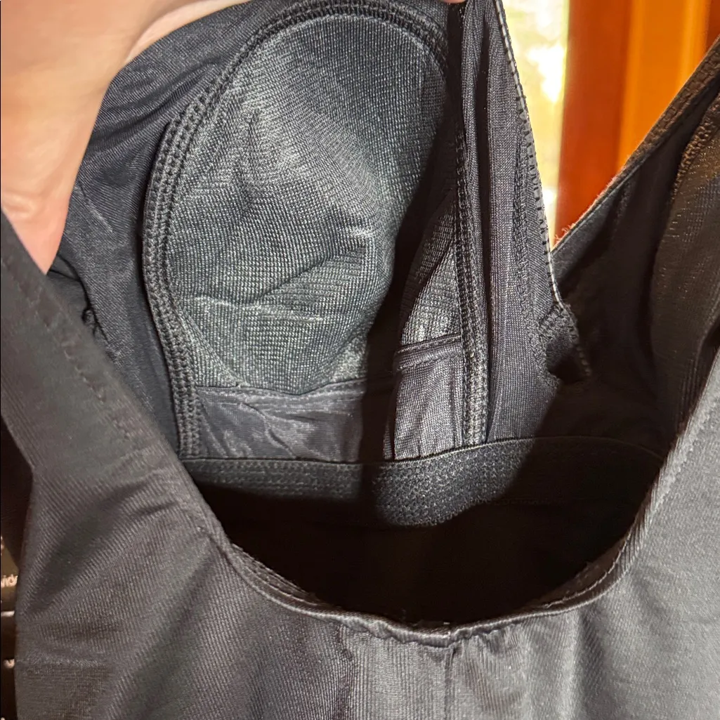 NWT Miraclesuit Aurora Black Swim Dress Size 16 - Image 13