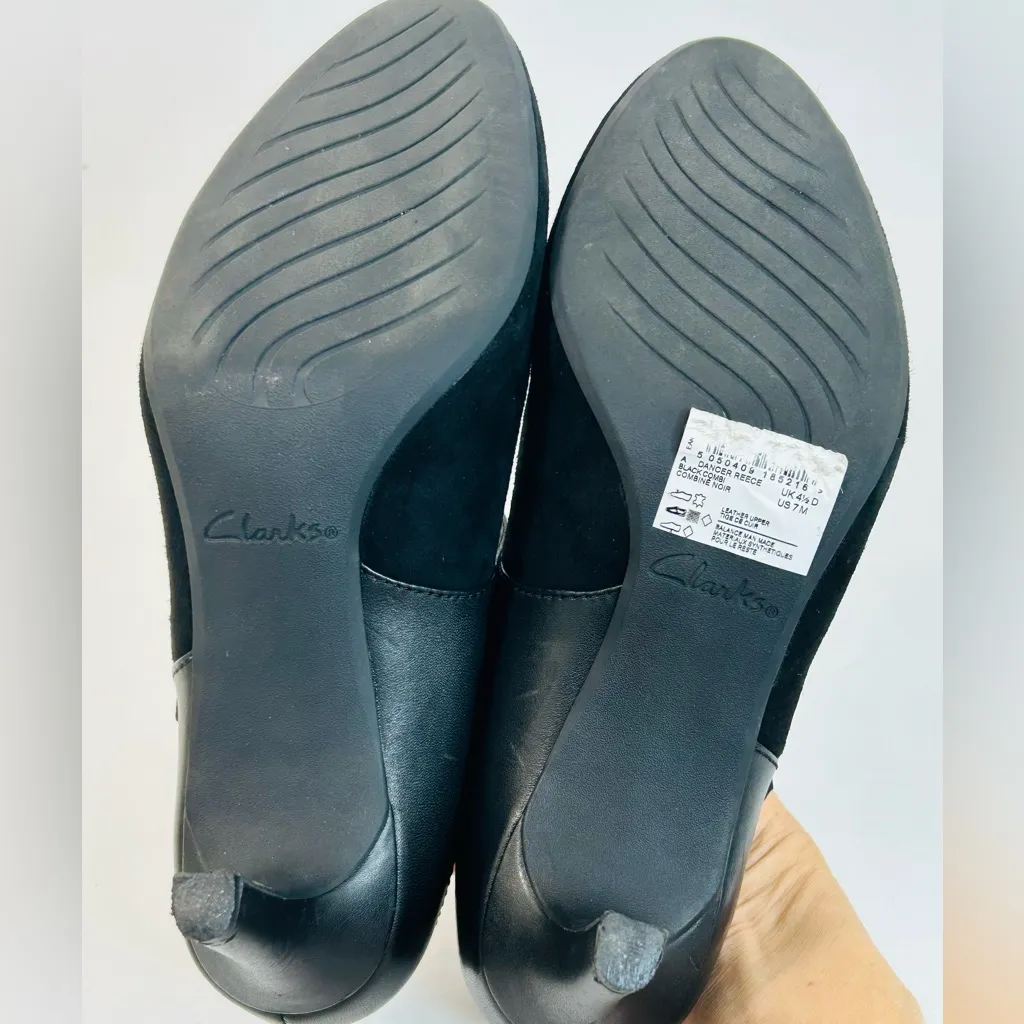 Clarks Dancer Reece Black Suede and Leather Mary Jane Pumps size 7 - Image 10