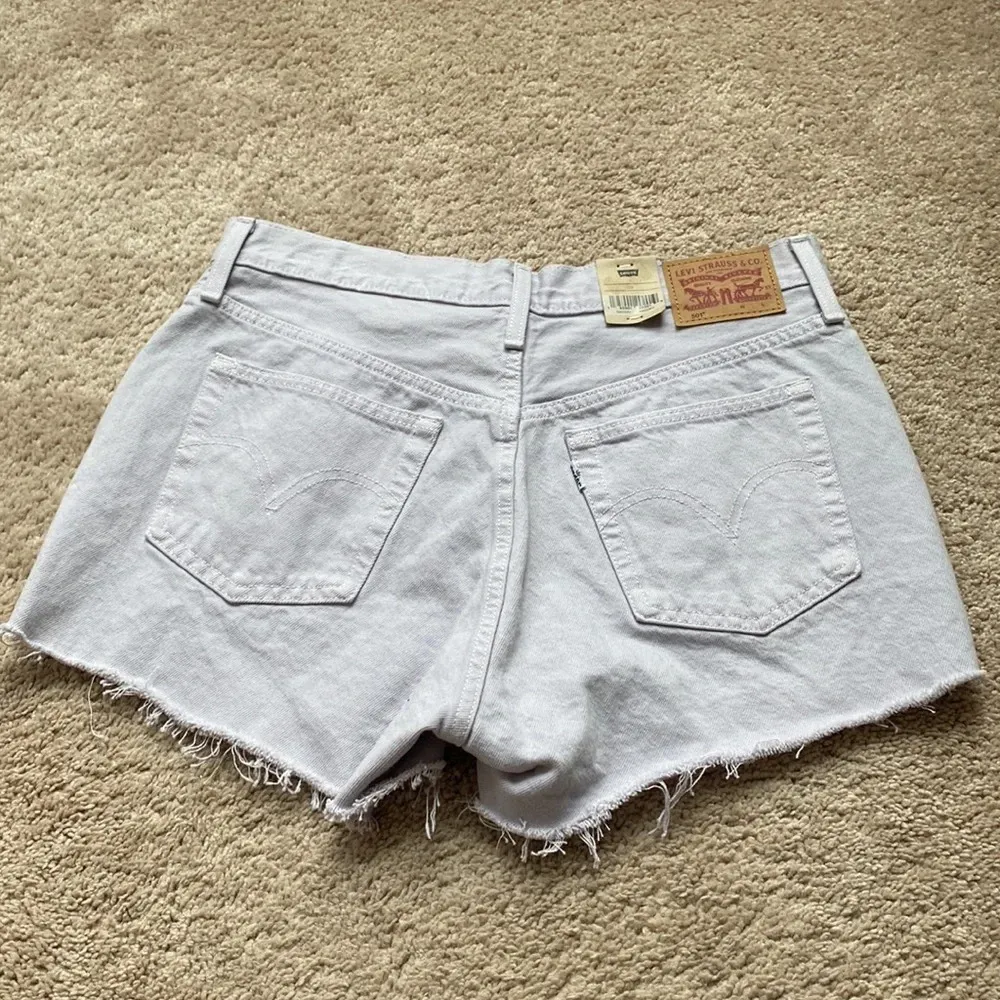 Levi’s 501‎ Shorts High Rise Cutoffs Denim 100% Cotton Washed Lilac Size 30 - Image 9