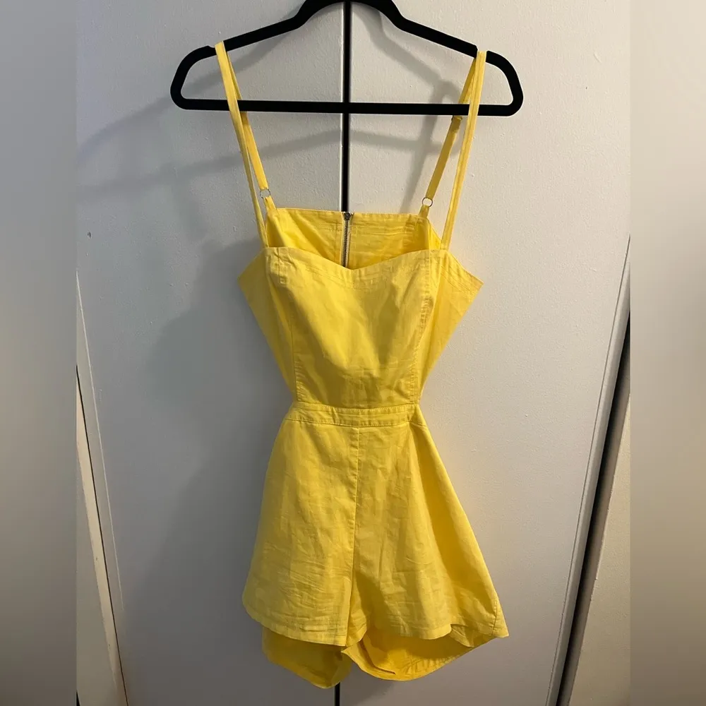 Urban outfitters yellow romper - Image 4