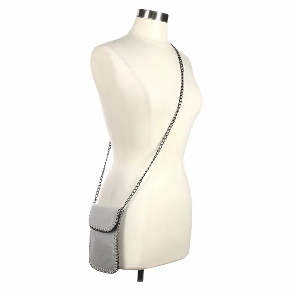 NWOT chain detail cross body bag Gray - Image 2