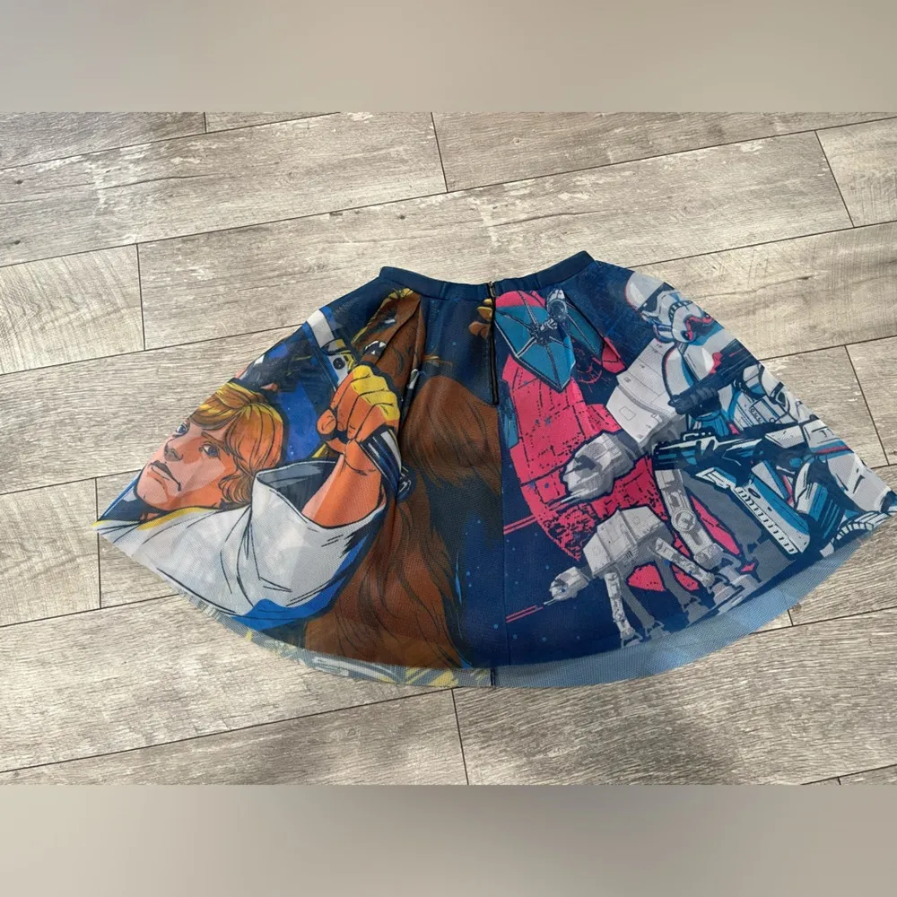 Stitch Shoppe Star Wars Light Side VS Dark Side Heather Skirt - Image 3