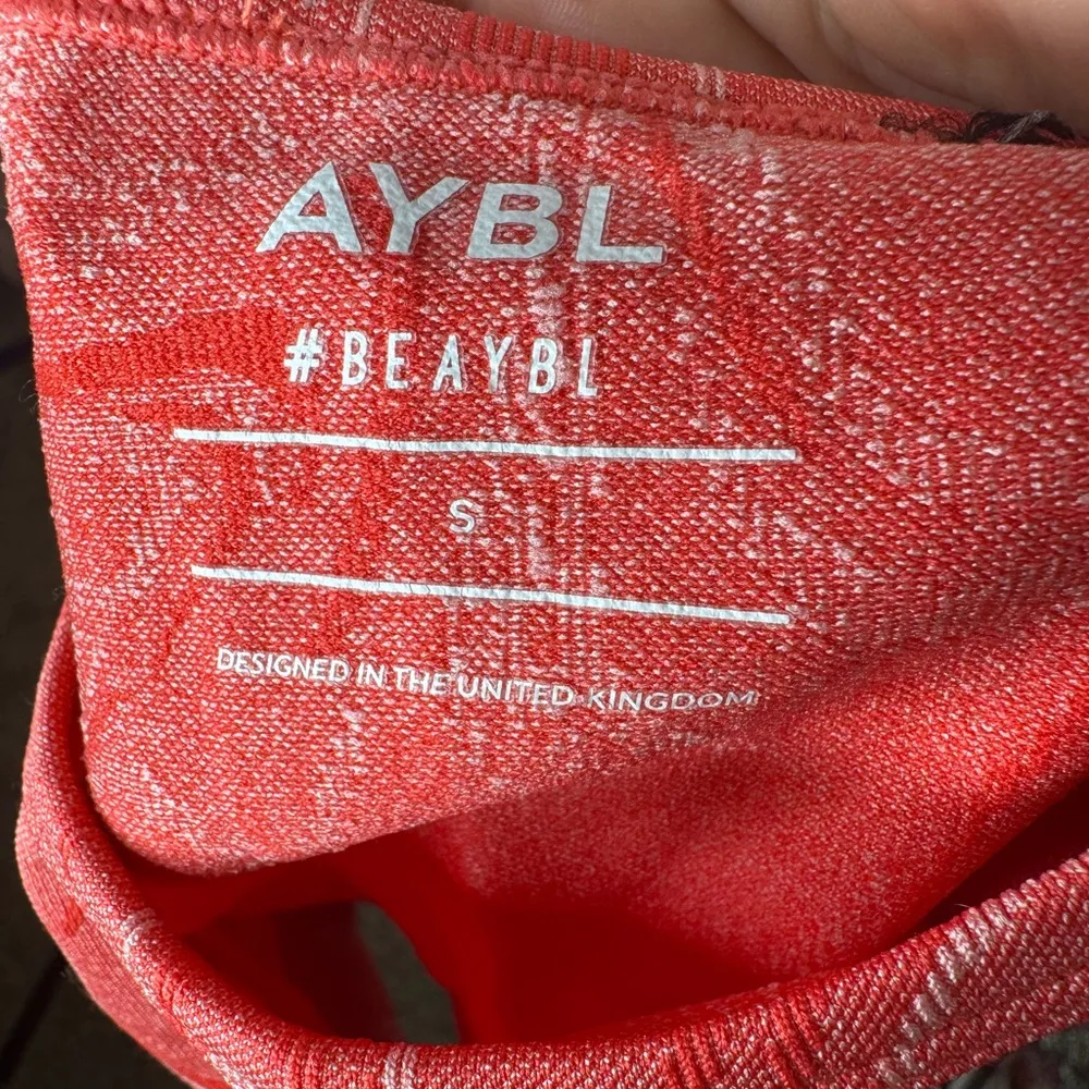 AYBL‎ Coral Marbled Short Sleeve Crop Workout Top Size Small - Image 4