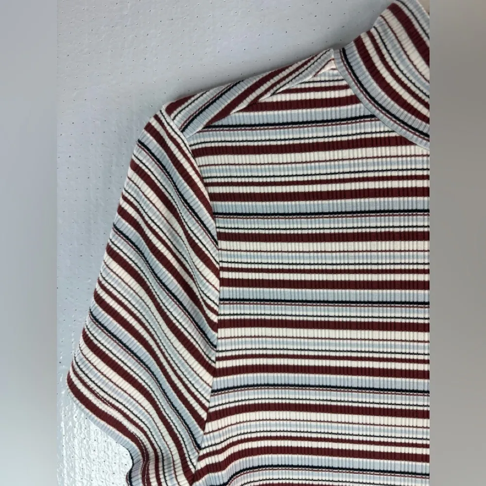 Maeve XL Y2K Mock Turtle Striped Top in Sky Blue and Chocolate Brown - Image 3