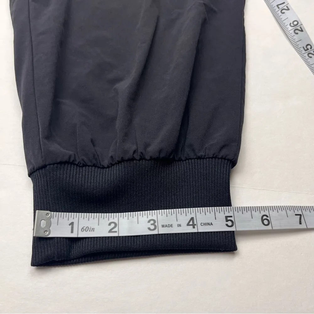 FIG Safari Fig Clothing Womens SZ Medium Black Cropped Capri Jogger Pant Pockets - Image 9