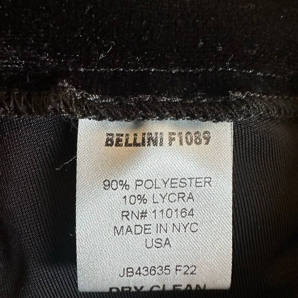 Avenue Montaigne Bellini Black Velvet Flare pants Sz 4 Pull On Minimalist luxury - Image 9