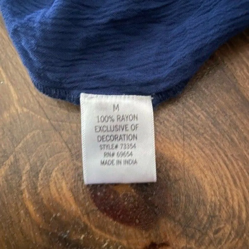 Francesca's Collection Embroidered Navy blue crane bird dress cover up Sz medium - Image 11