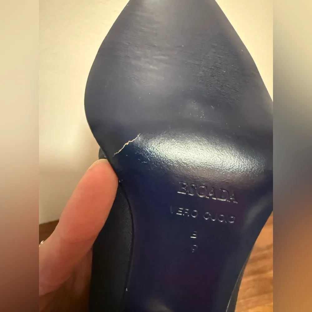 Escada Black and Yellow Heels size 9B - Image 10