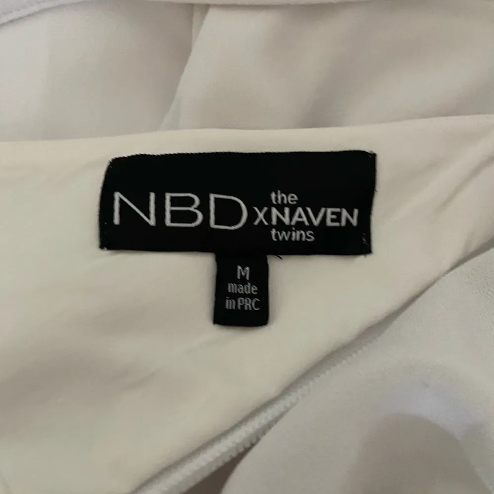 x The Naven Twins White Cut Out Size Medium Sleeveless Mini Dress. - Image 4