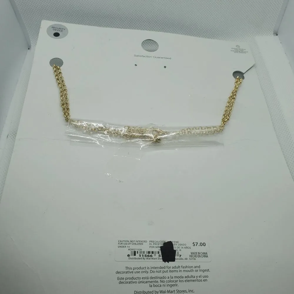 Time And Tru NWT  Gold Necklace - Image 3