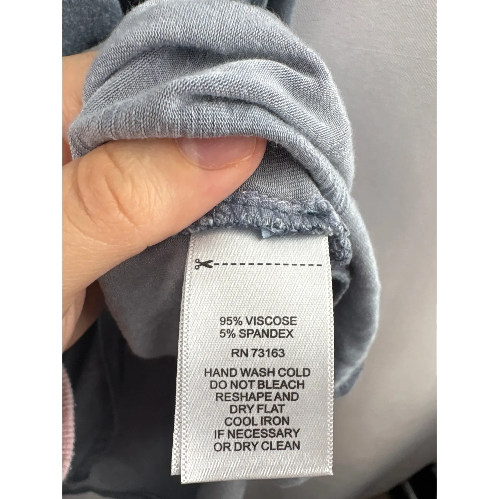 Women’s Cable & Gauge 3X Slate Grey Tank w/ Lighter Grey Stars - Image 5