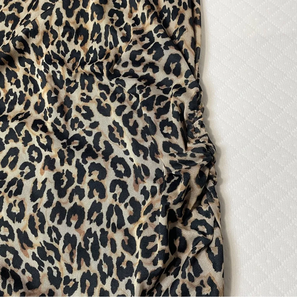 White House Black Market Mesh‎ Cheetah Print Tank Top Women’s size small - Image 4