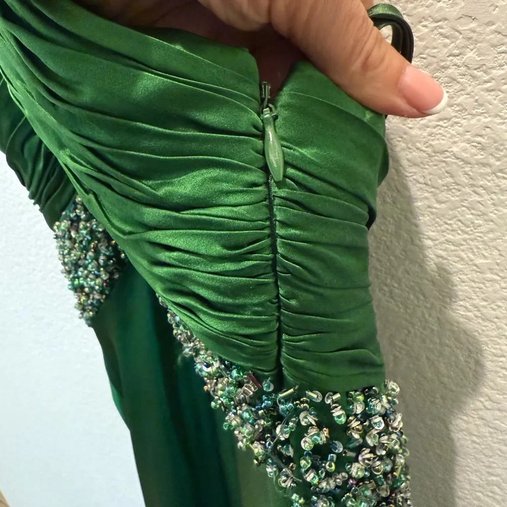 Cache Green Beaded Halter Cocktail Dress - Size 2 - Image 5
