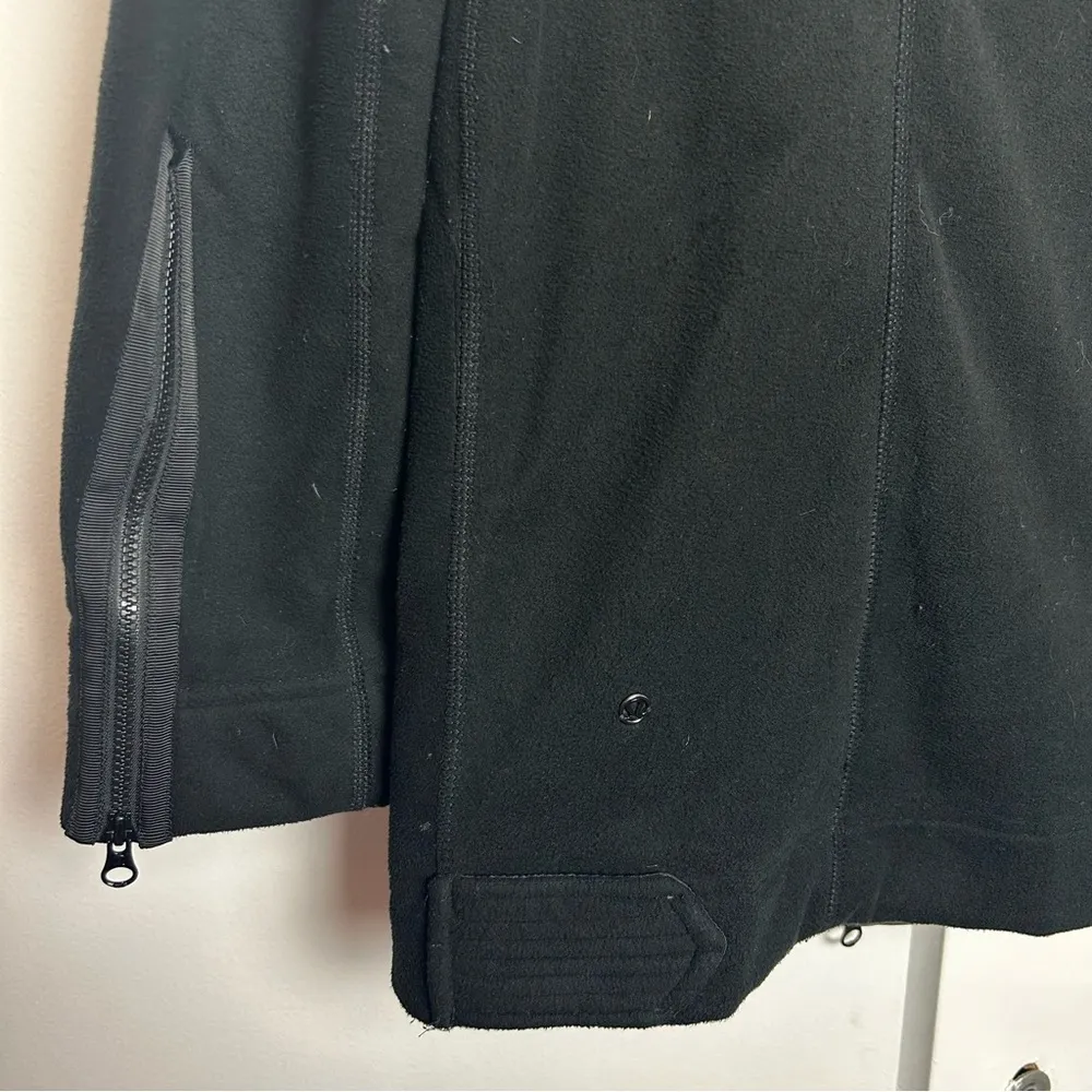 Lululemon Moto Jacket Fleece Black with Asymmetrical Zipper - Image 9