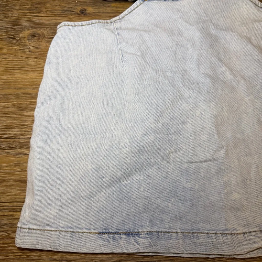 WeWoreWhat Light Wash Denim Mini Skirt with Cut-Out Waist Size L NWT - Image 2