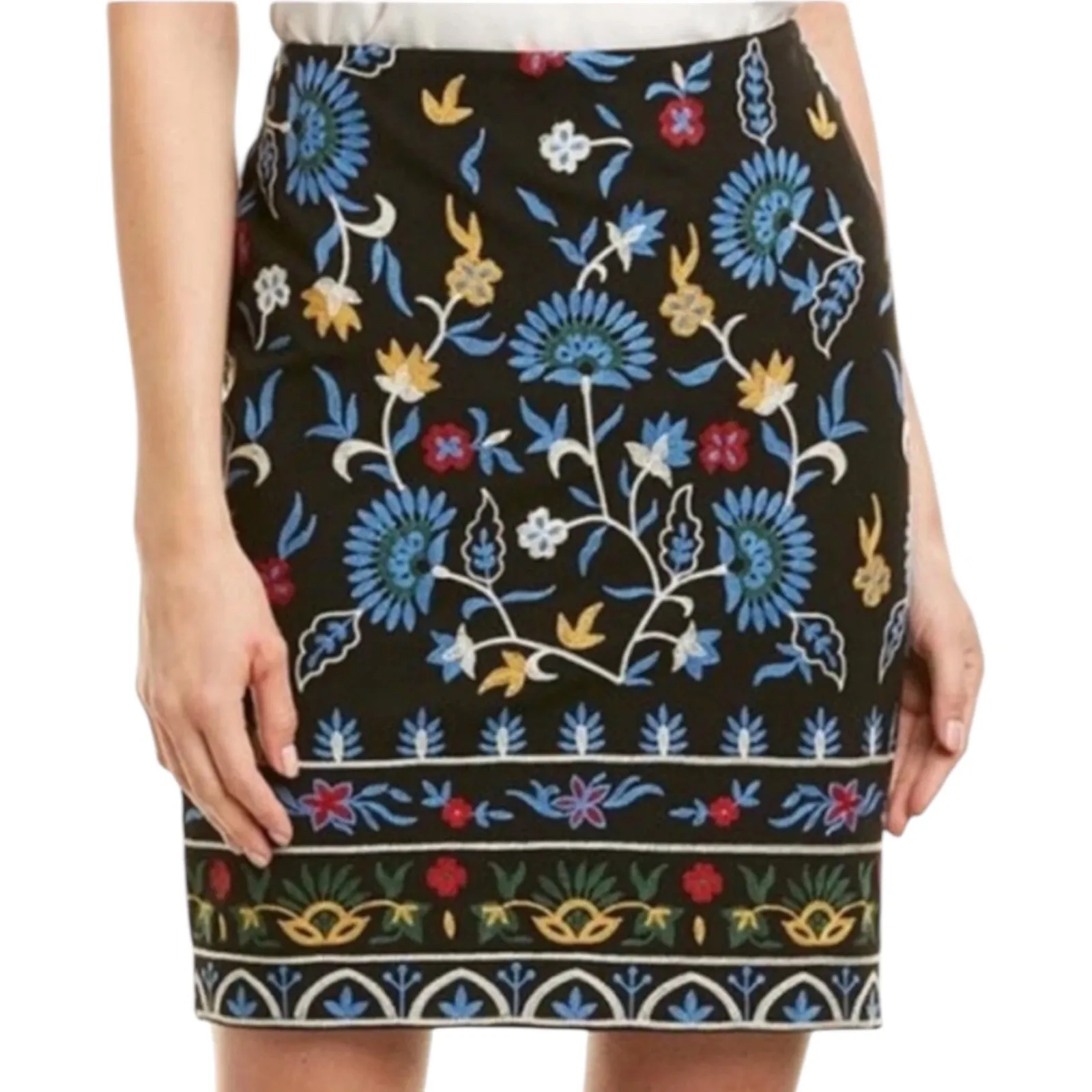 J. McLaughlin Women's Bainbridge Floral Embroidered Pencil Skirt Black Size 6 - Image 1