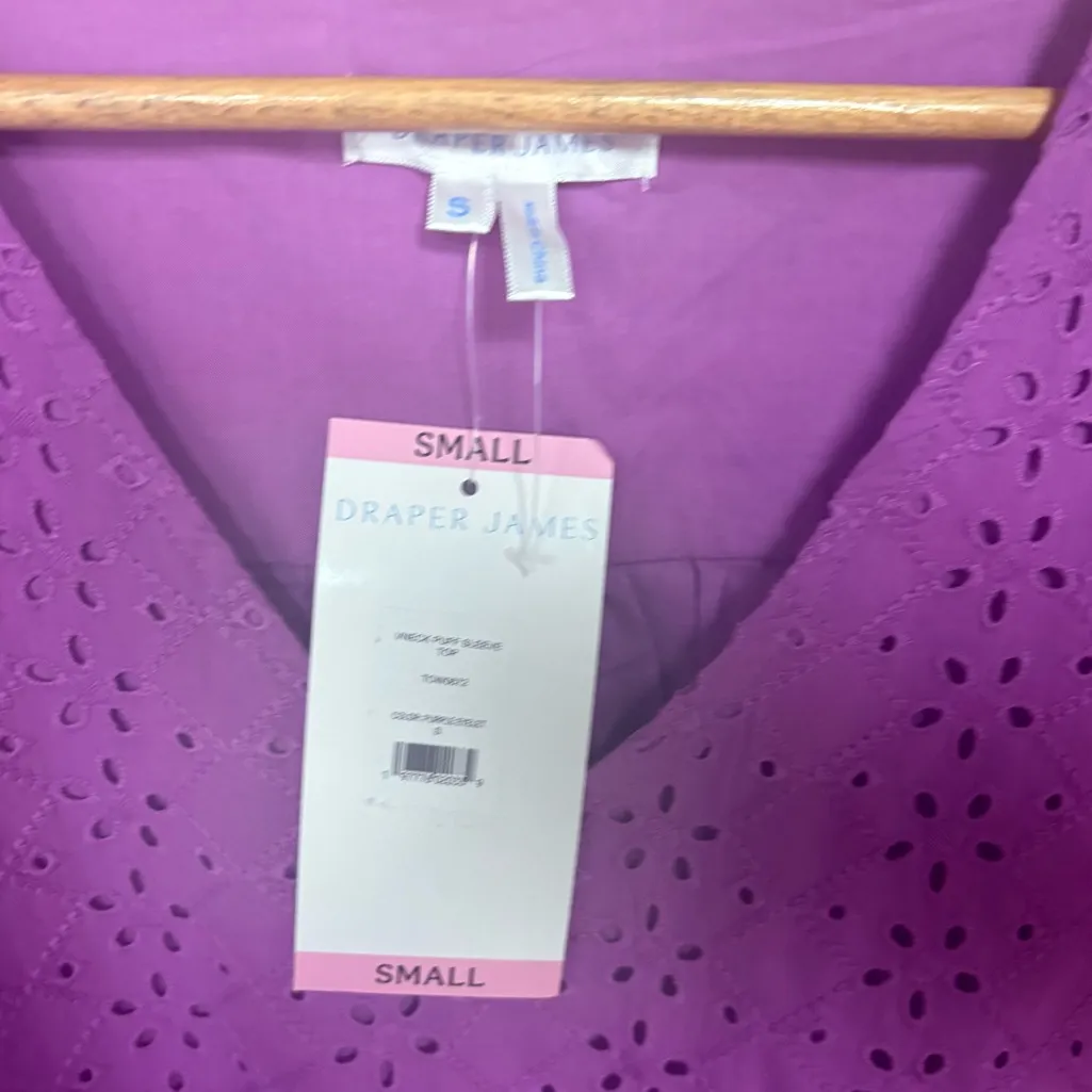 Draper James Purple Eyelet Blouse Size Small - Image 6
