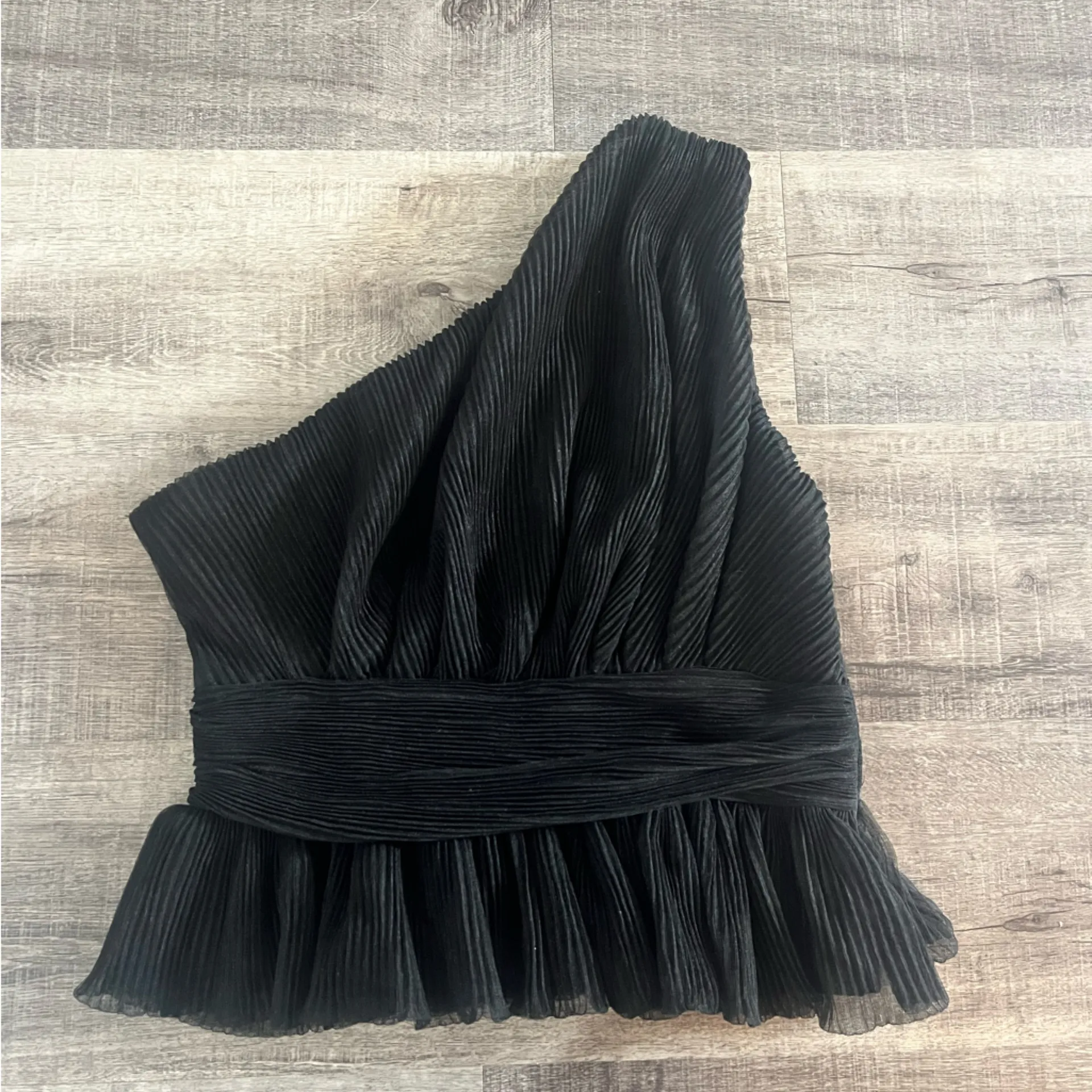 ENDLESS ROSE Anthropologie One Shoulder Shirred Tulle Top in Black - Image 4