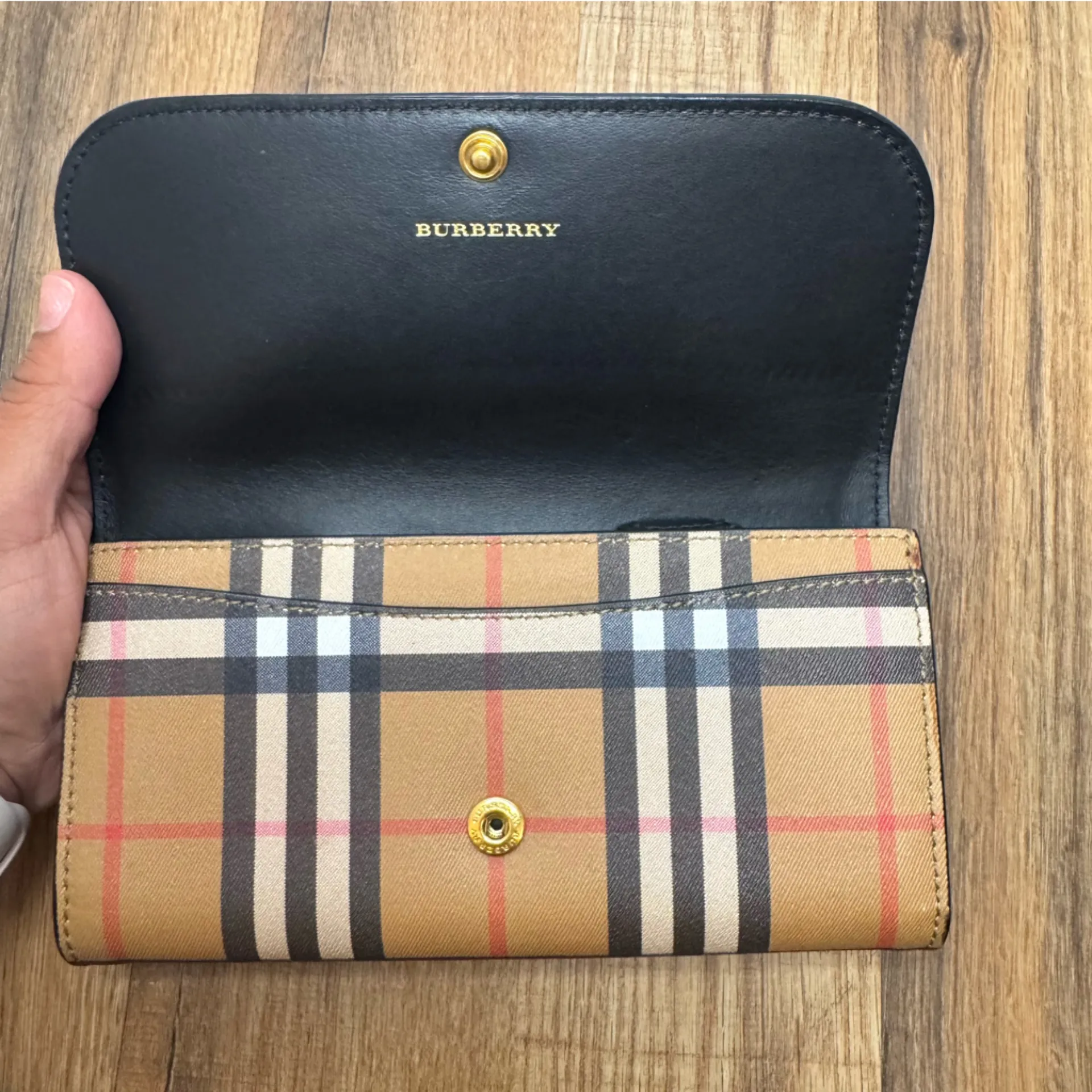 Burberry Halton Check Bonded Leather wallet clutch - Image 3