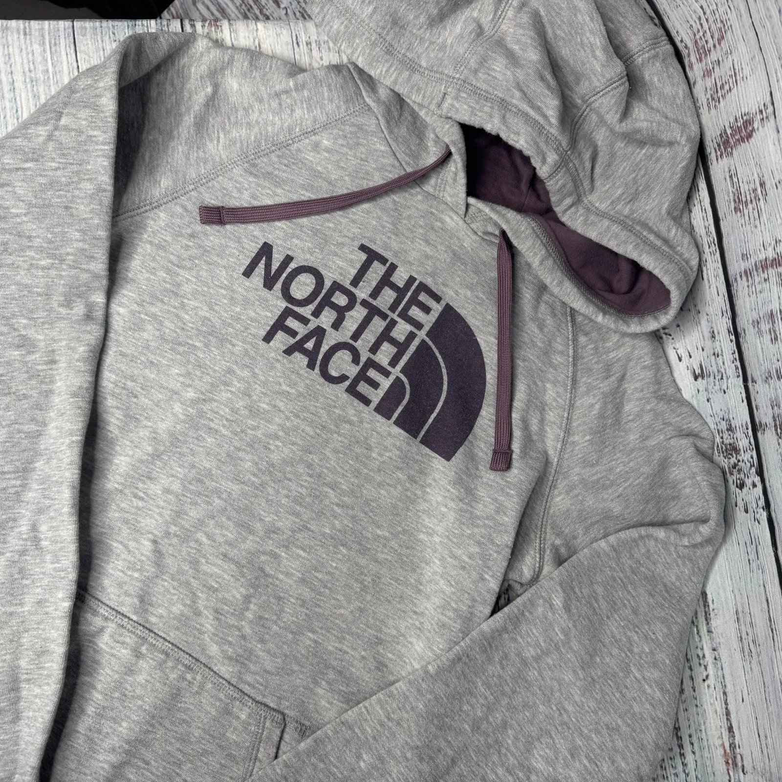 The North Face Gray Pullover Hoodie Logo Sweatshirt Sm - Image 2