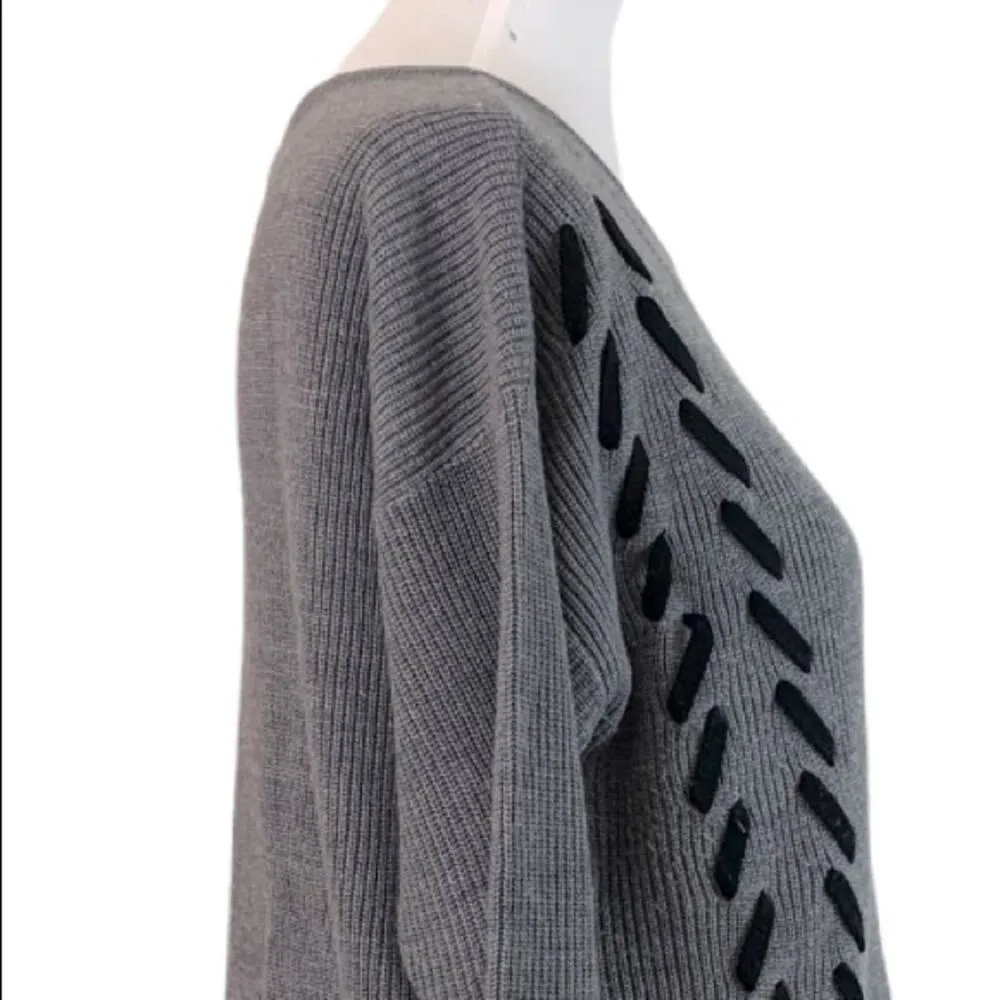 Roz & Ali Gray Black Ribbon Knit Knit Crew Neck Sweater Women's Size Medium - Image 7