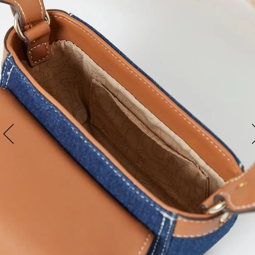 True Religion The Horseshoe Mini Bag NWT - Image 6