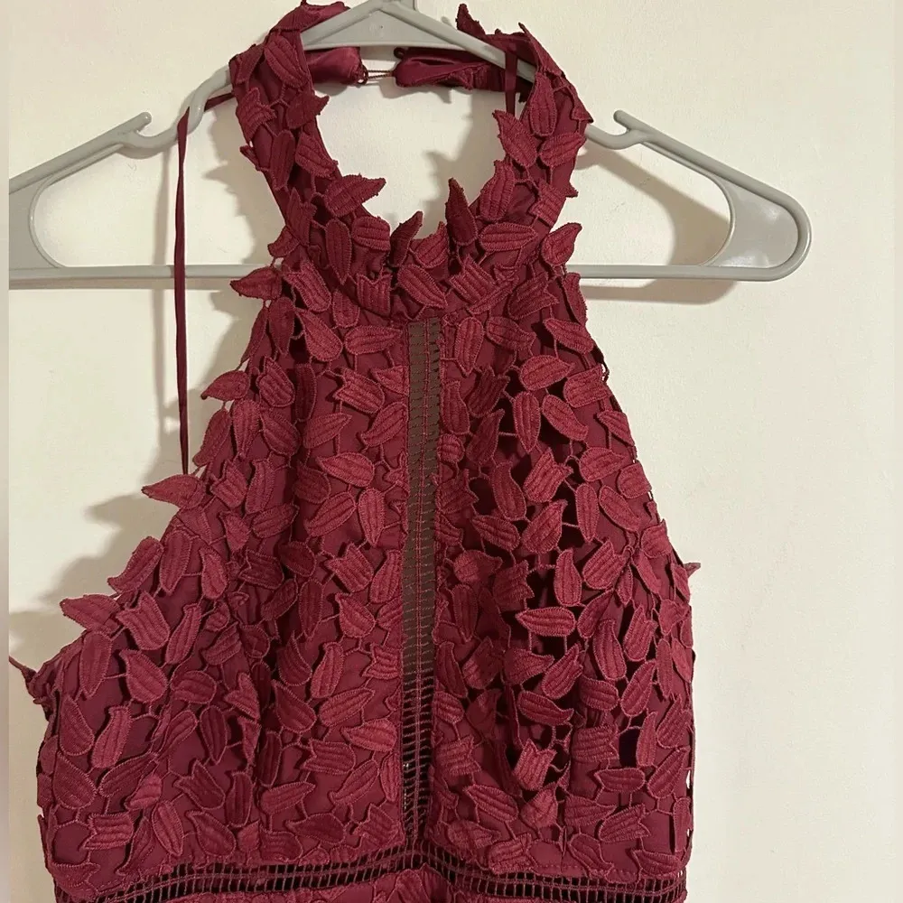 Bardot Gemma Leaf embroidered burgundy dress halter top x Revolve - Image 4