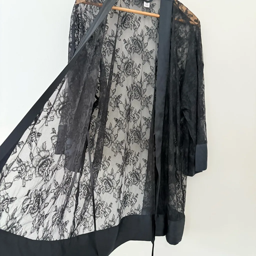 Victoria’s Secret Black Lace Kimono Robe Sheer Floral Size M/L - Image 5