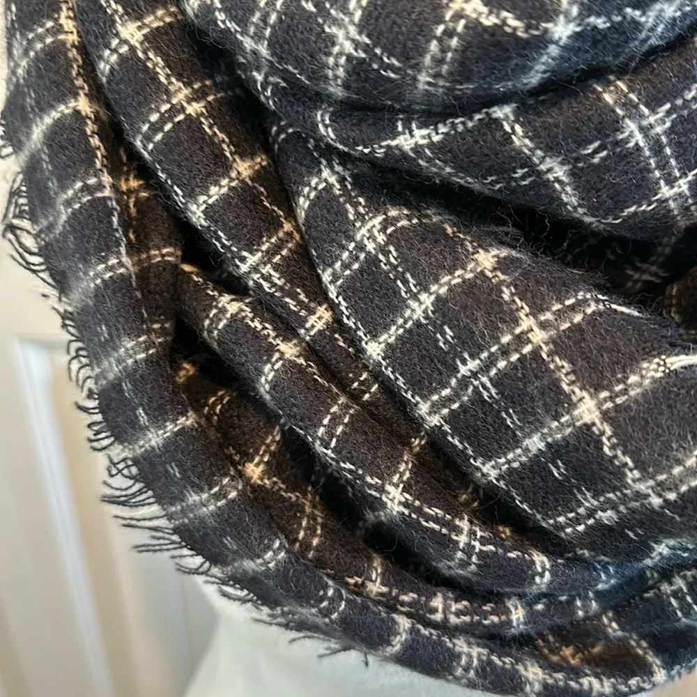 LuLu Navy Blue Toby Windowpane Knit Infinity Scarf - Image 4