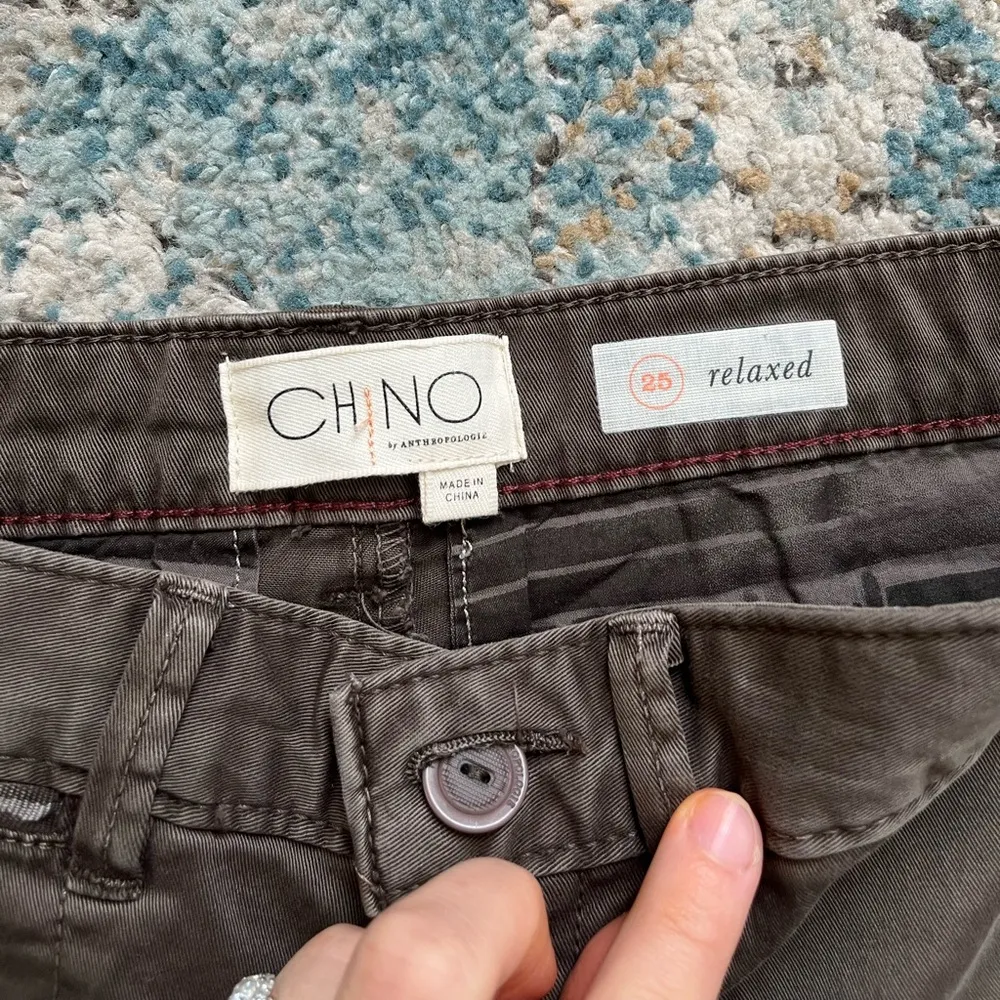 [Chino by Anthropologie] NWT Relaxed Fit Chinos in Carbon- Size 25 - Image 4