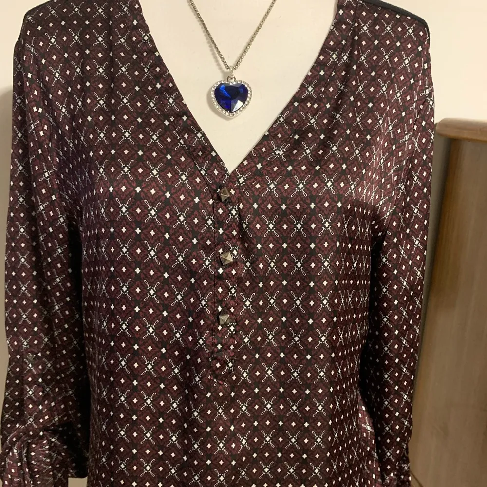 Verve Maroon Black Geometric Blouse - Image 2