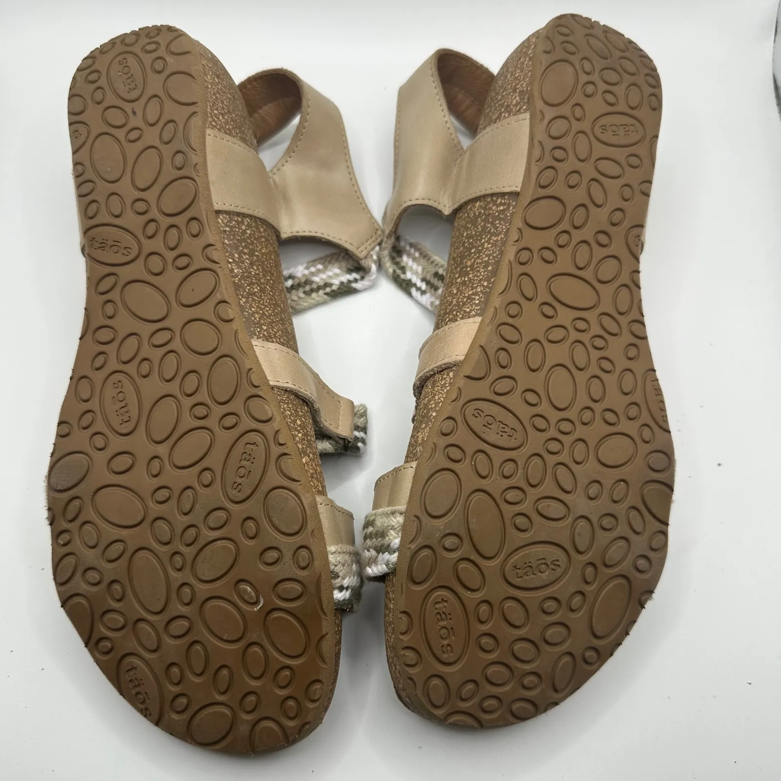 Taos Women's Sandals Beige Woven Straps Cork Footbed Wedge Ankle Strap Size 11 Tan - Image 5