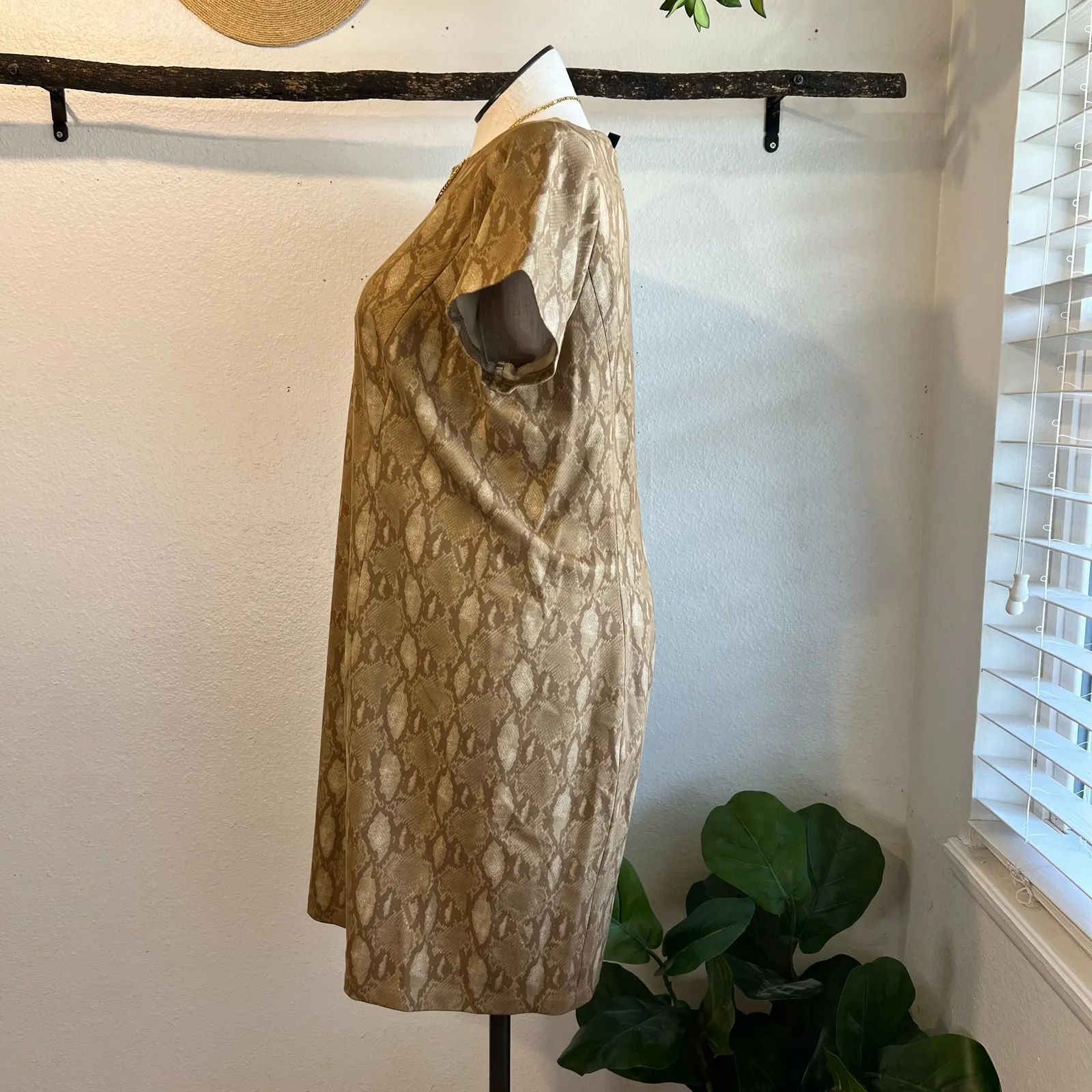 Ralph Lauren Classic Easy Tan Snake Skin Short Sleeve T Shirt Dress Size 2X - Image 2