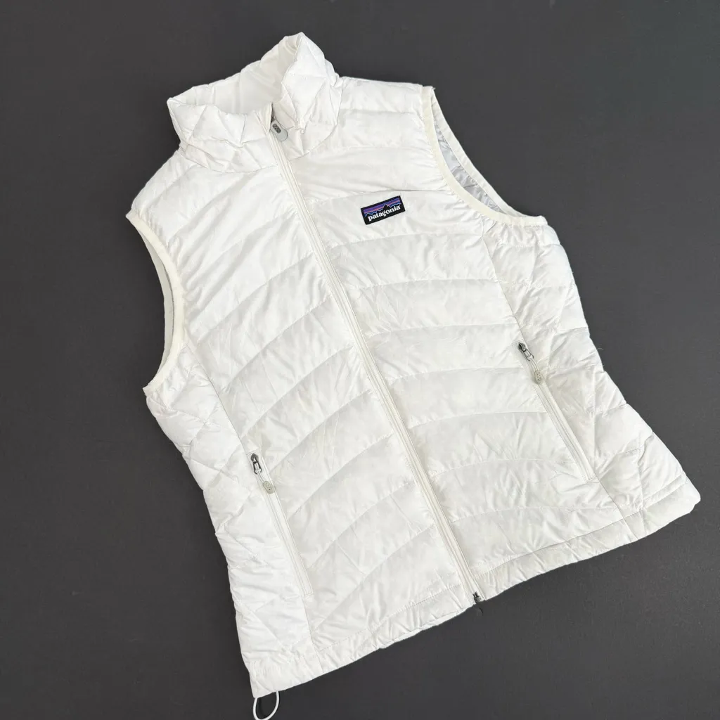 Patagonia Women’s Down Sweater Vest White Sz S - Image 6