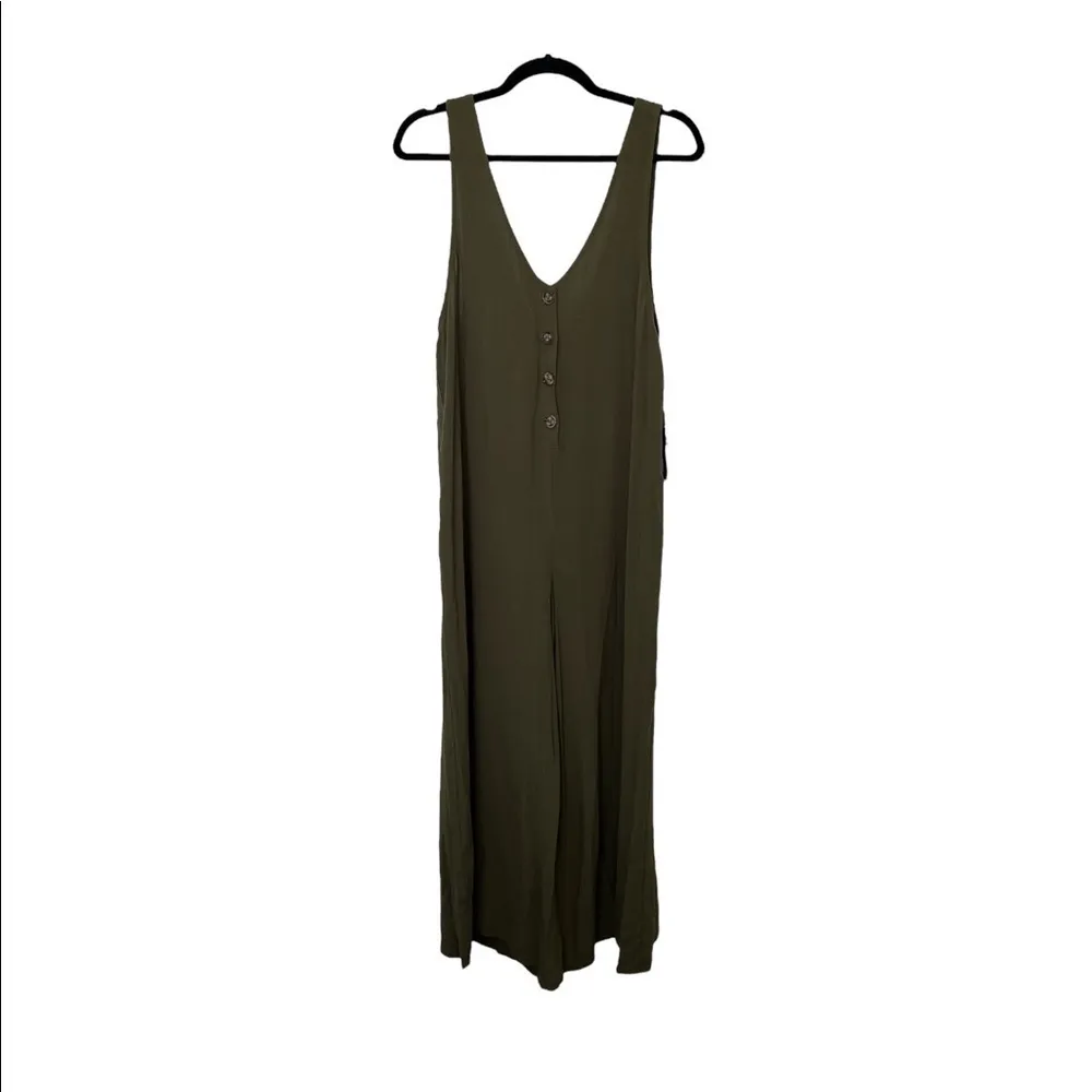 NWT Lulu’s Llewyn Culotte Button Front Jumpsuit | Olive Green | Medium - Image 3