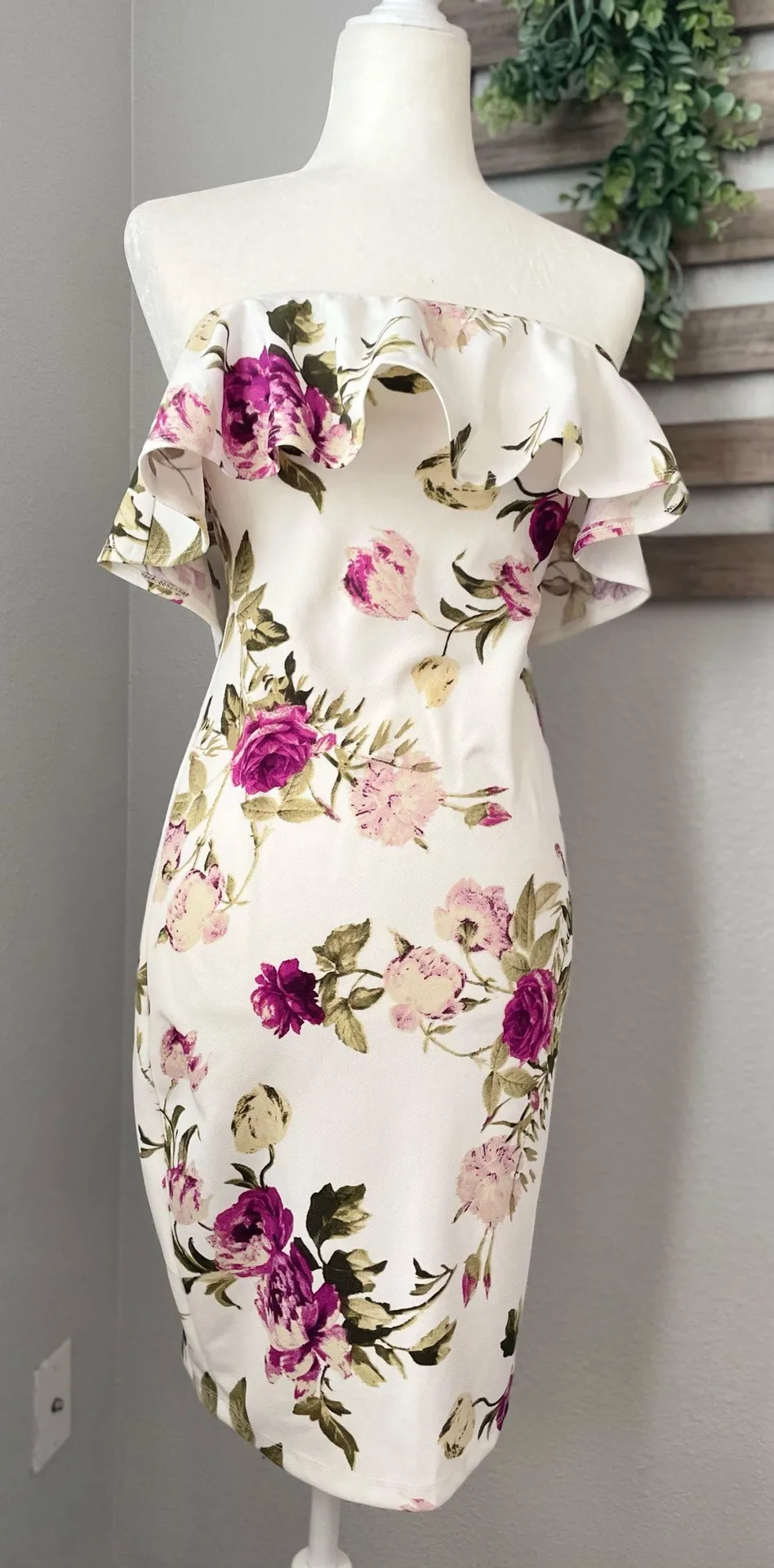 Floral Bodycon Mini Dress (1) - Image 4