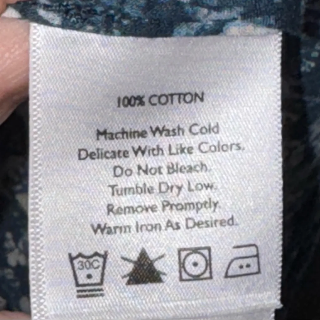 Eddie Bauer Cotton Short Sleeve Button Down Shirt Blue Floral Women’s Small S - Image 8