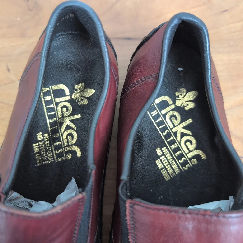 Ladies' Rieker Red Leather Slip On Comfort Flats EU 38 Size 7 - Image 3