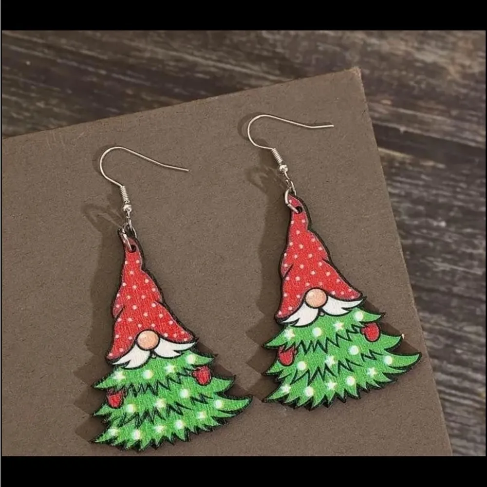 Christmas Gnome Faux Leather Double Sided Dangle Earrings Green - Image 6